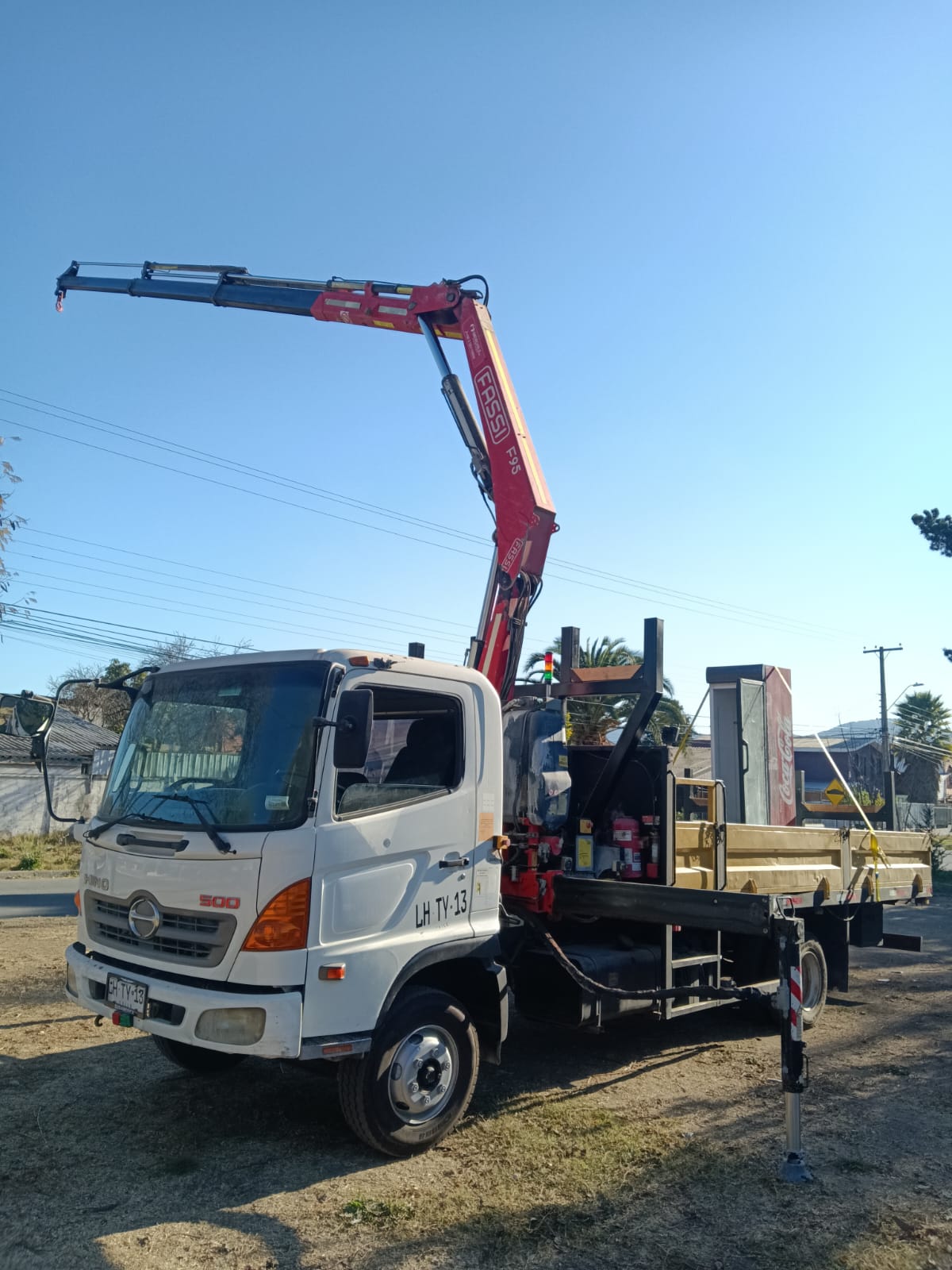 Camión Hino 500